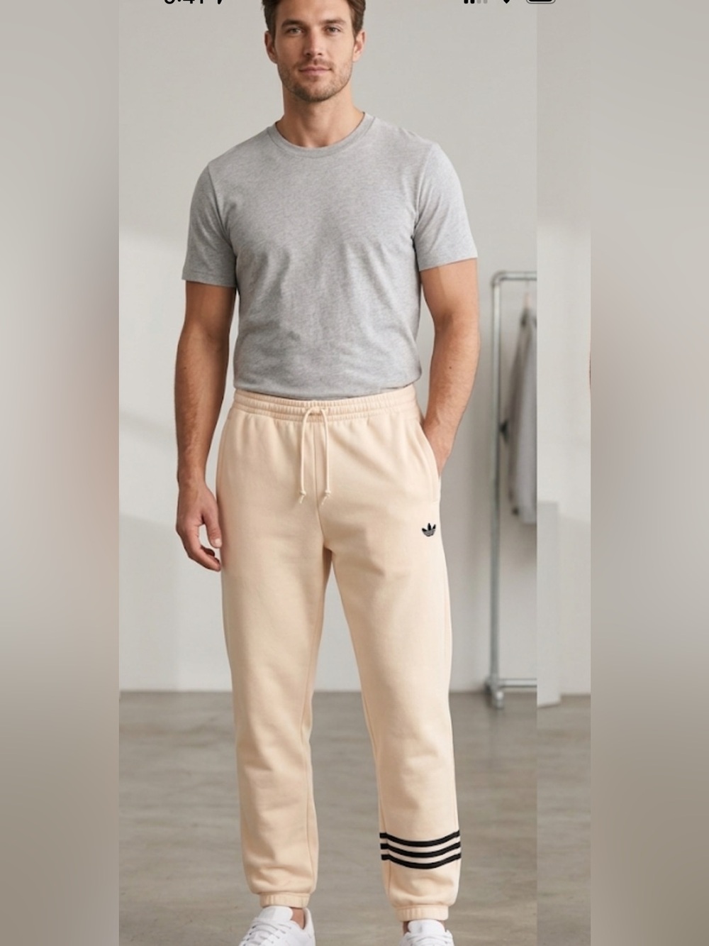 Adidas Men’s Cream Sweatpants with Black Stripe Detail NWOT